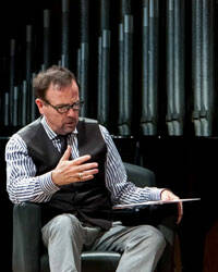 Greg Waybright moderates the conversation.