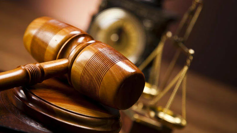  2015/02/court-gavel_800x450.jpg 