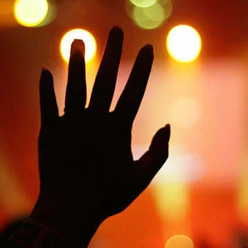  2015/06/worship1.jpg 