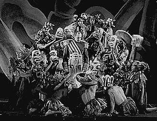  2015/10/African-Macbeth-_324x250.jpg 