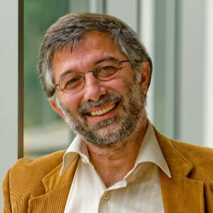 Informal portraits of Dr. Chawkat Moucarry, WVI expert on interfaith relations, during a visit to the WVUS headquarters.
No story or summary available.
North America - USA
digital 
color 
horizontal 2021/09/Chawkat-Moucarry-300x300-1.jpg 