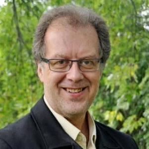  2021/09/craigBartholome300x300.jpg 