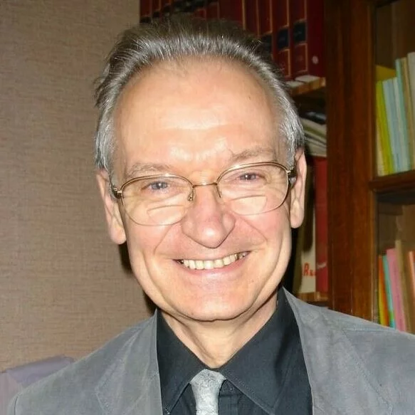  2021/09/henri-blocher-98ef8fc8-0a2e-4d3a-b9b9-f5700594a3d-resize-750-e1639762642162.jpg 