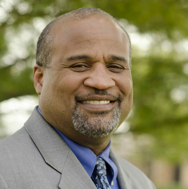  2022/04/Faculty-MichaelReynolds-hi-res-e1721076769924.jpg 